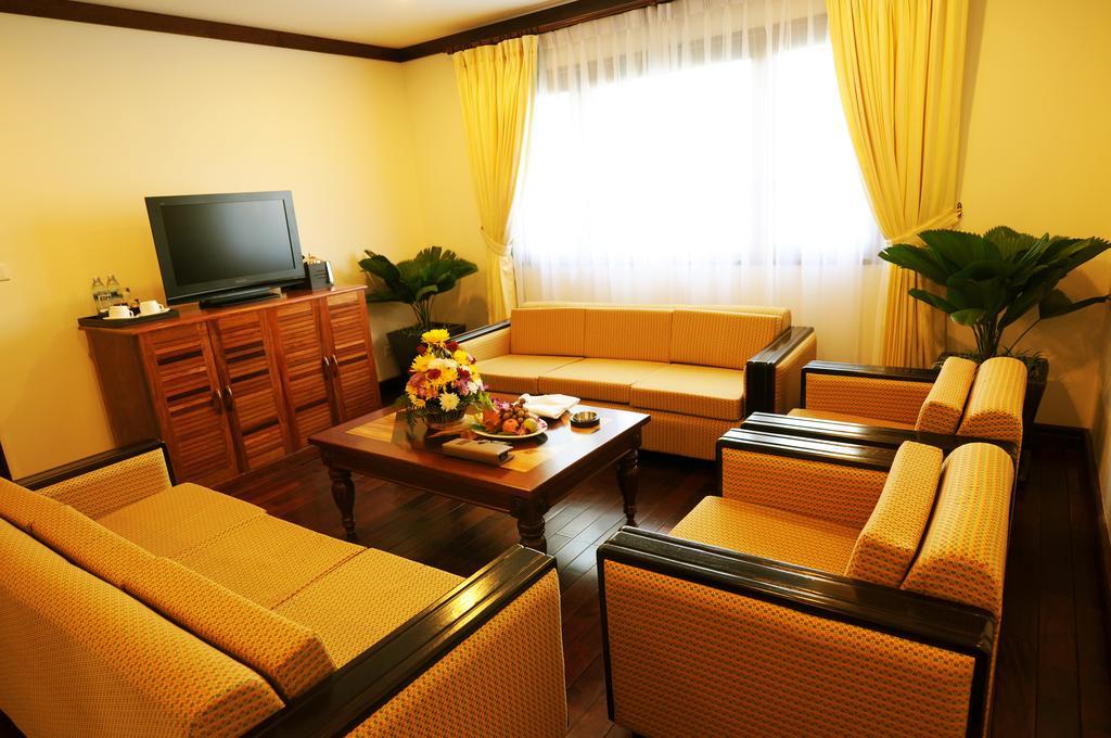 Paradise Angkor Villa Hotel Сием Реап Екстериор снимка